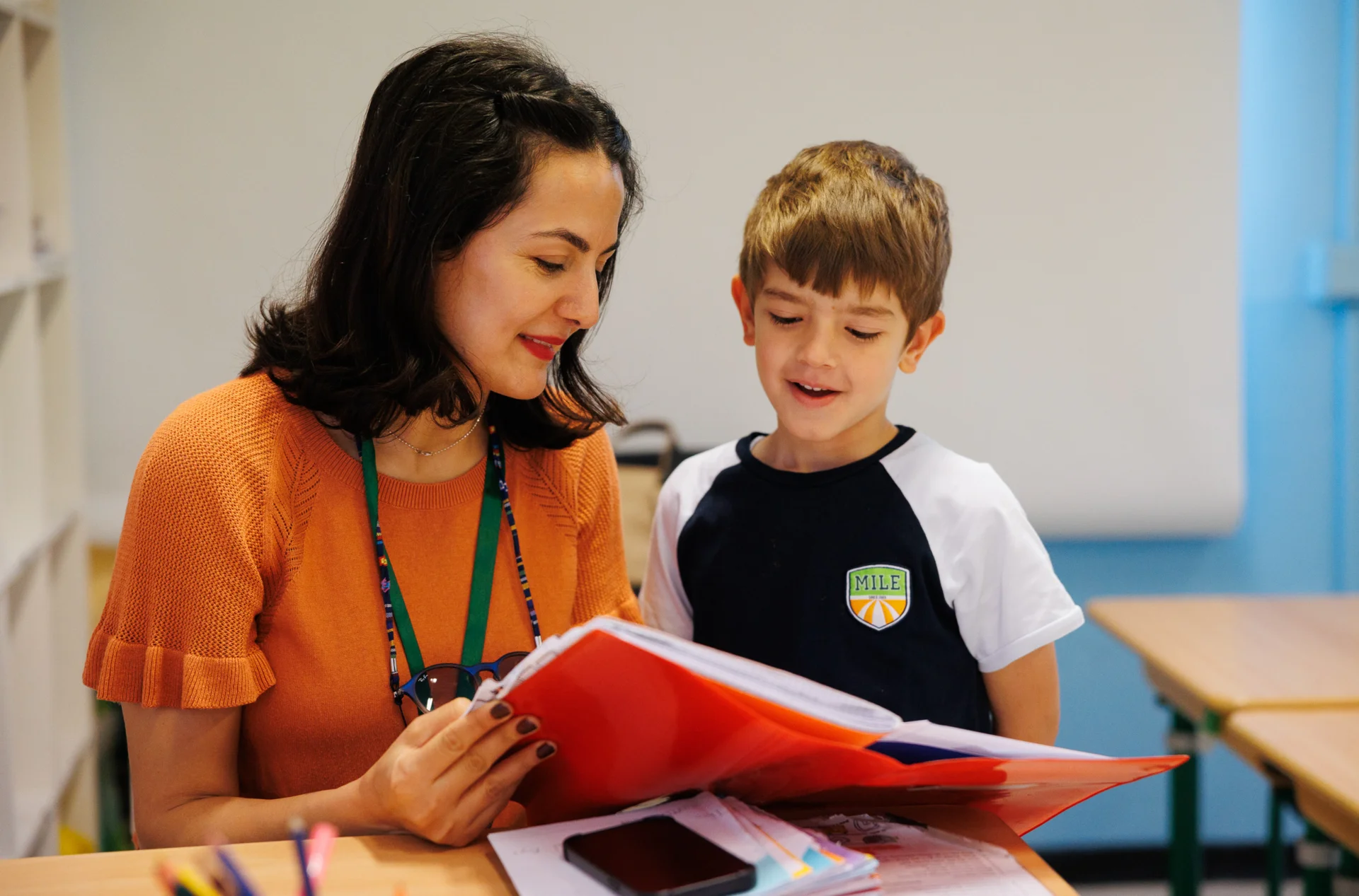 Bilingual Primary School